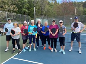 Pickleball players 